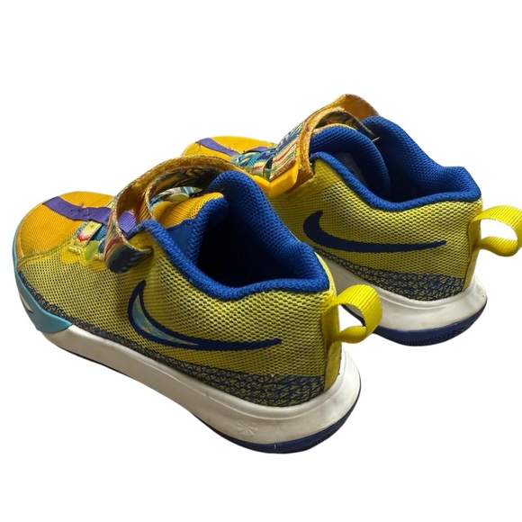 Nike Kyrie Flytrap 6 PS kaleidoscope sneakers kids size 1 - Picture 3 of 5